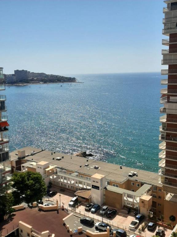 Alicante, Isleta Albufereta, apt with sea view