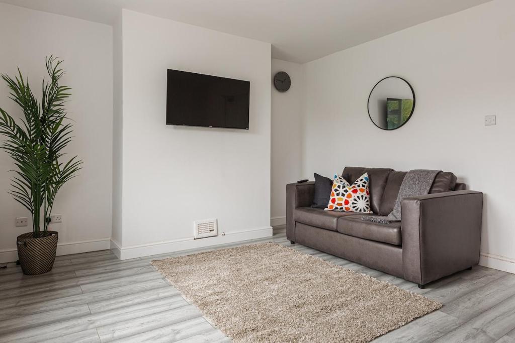 Posezení v ubytování The Grove View - 3 Bedroom residential home in Telford
