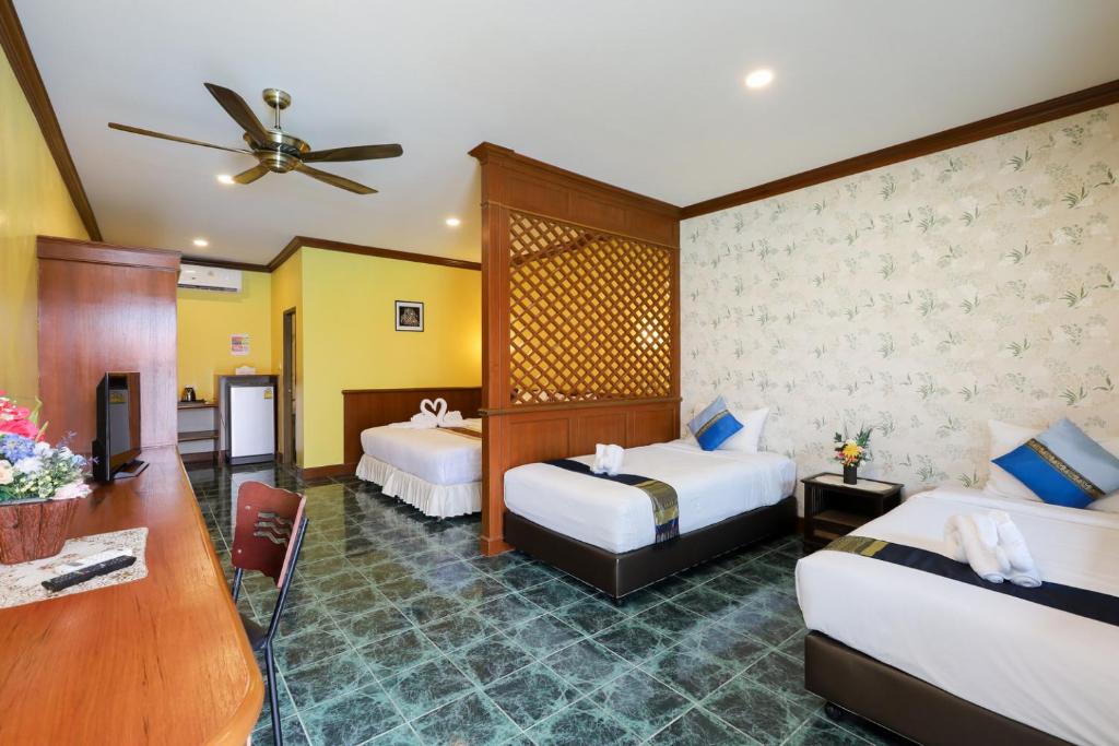 The Golddiggers Resort - 16