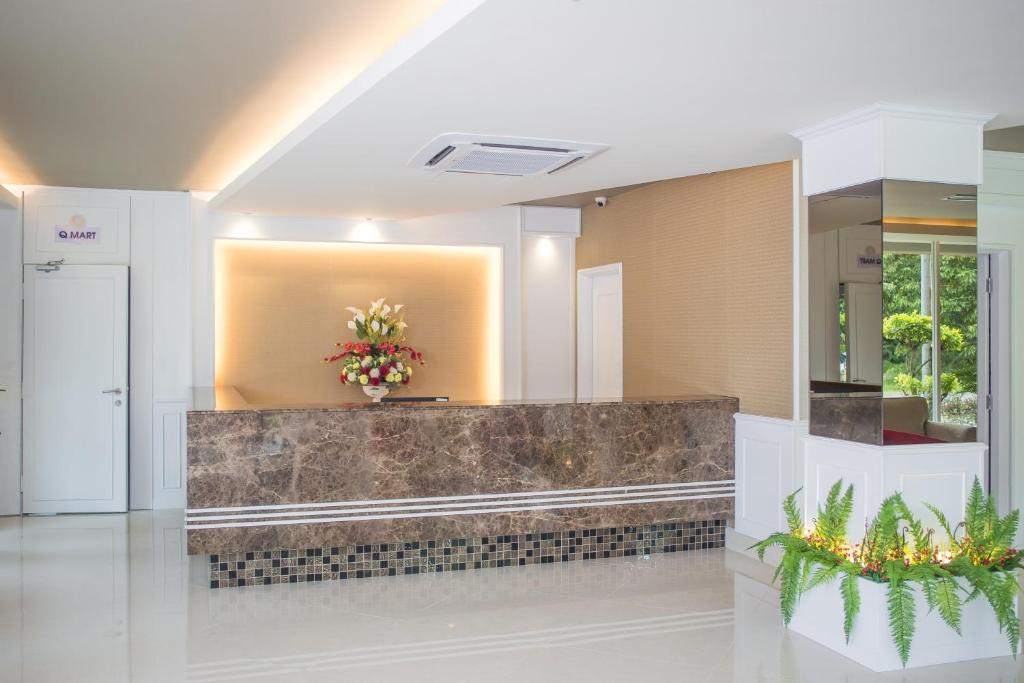 Vstupní hala nebo recepce v ubytování Qlassic Hotel