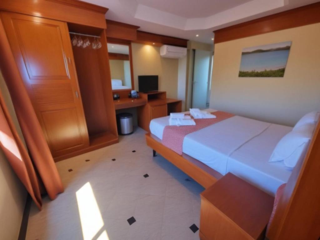 Hack Patong Beach Hotel - Resim 24