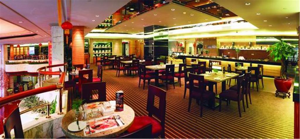 Restaurace v ubytování Zhongshan International Hotel