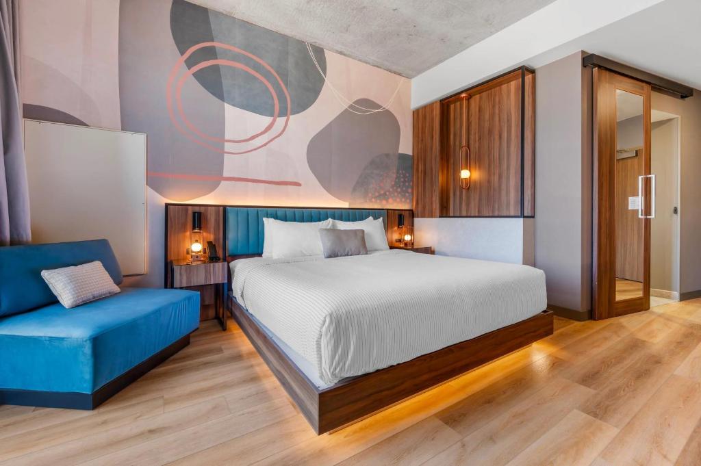Cambria Hotel Nashville Midtown photo