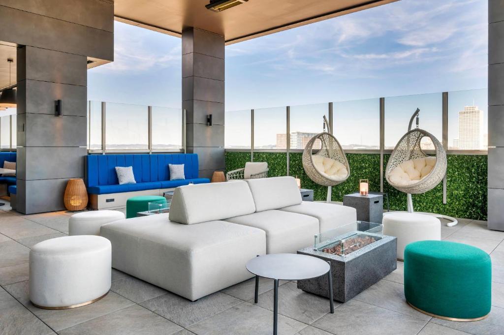 Cambria Hotel Nashville Midtown photo