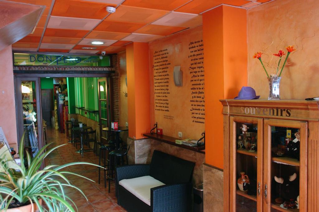 Fotografie z fotogalerie ubytování Hotel Don Pero v destinaci Alora