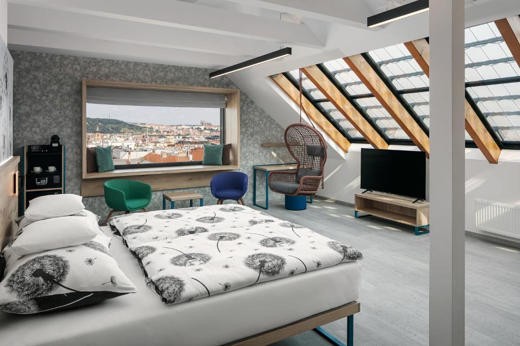 EA Hotel Moment Self Check-In - Resim 1