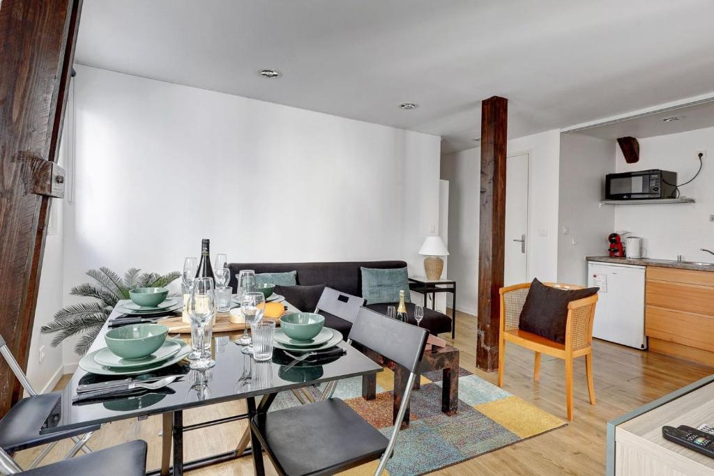 TBS 341 - Superb apartment in Paris