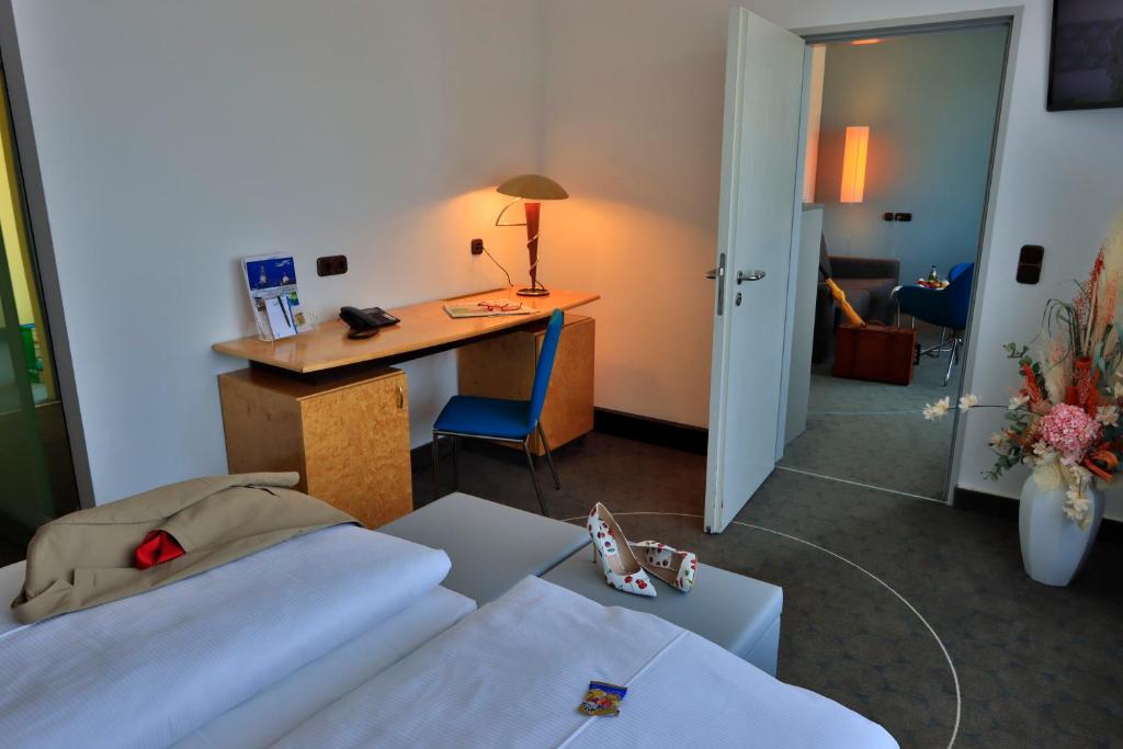 Hotel Am Terrassenufer - Resim 33