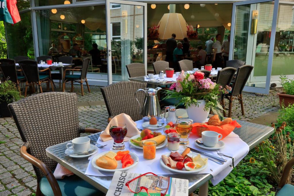 Hotel Am Terrassenufer - Resim 42