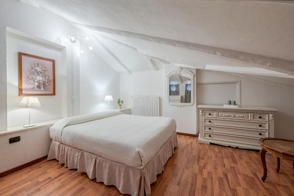 La Rosa Gialla Bio Apartments & rooms