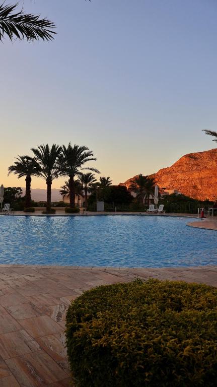 قرية الراحة مرسى زايد باطلالات خلابة alraha village with Beautiful view