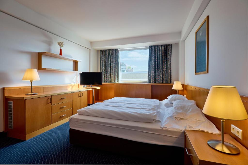 Hotel Strudlhof Vienna - Resim 7