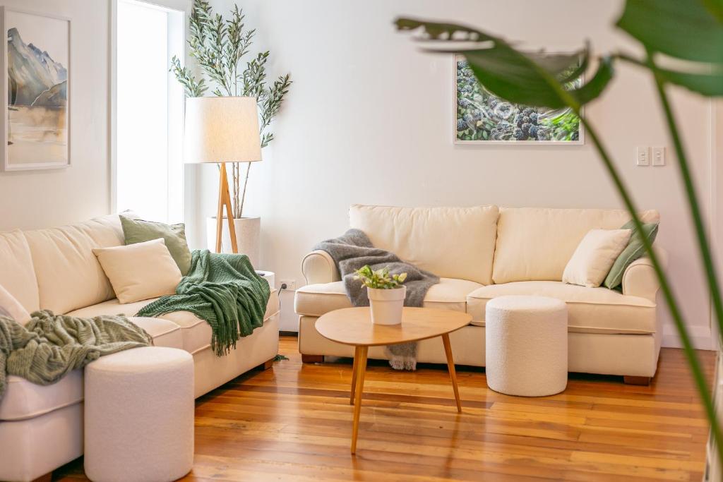 Leafy Wadestown Retreat Near CBD, Stadium, Ferry and Free Double Garage - Resim 9