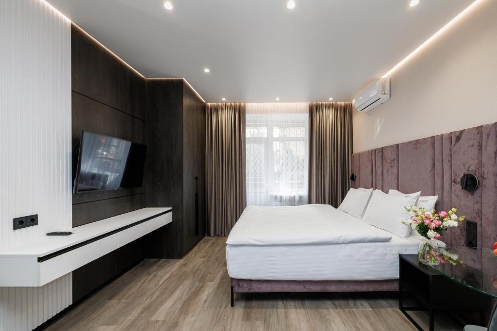 Status Apartments - 