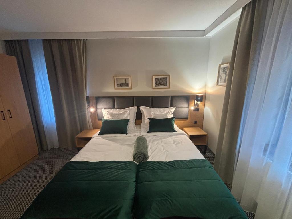 Villa Parkova Strzelin - One-Bedroom Premium Apartment