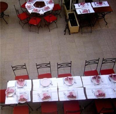 Restaurace v ubytování Hotel l'Oronge