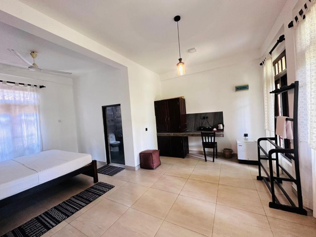 AMOUR AT TURTLE BEACH - 1