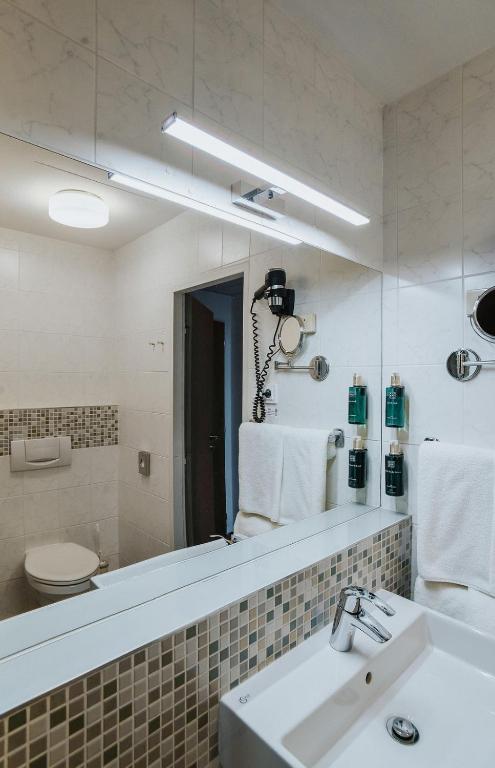 OREA Hotel Pyramida Praha - Resim 26