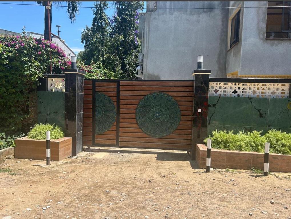 Φωτογραφία από το άλμπουμ του GOOD MOVE INVESTMENt σε Nyali