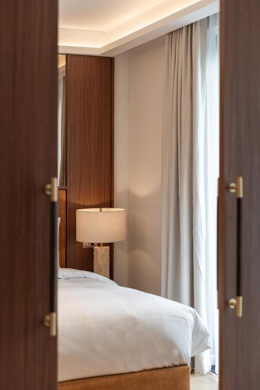 Suite Nhìn Ra Thành Phố