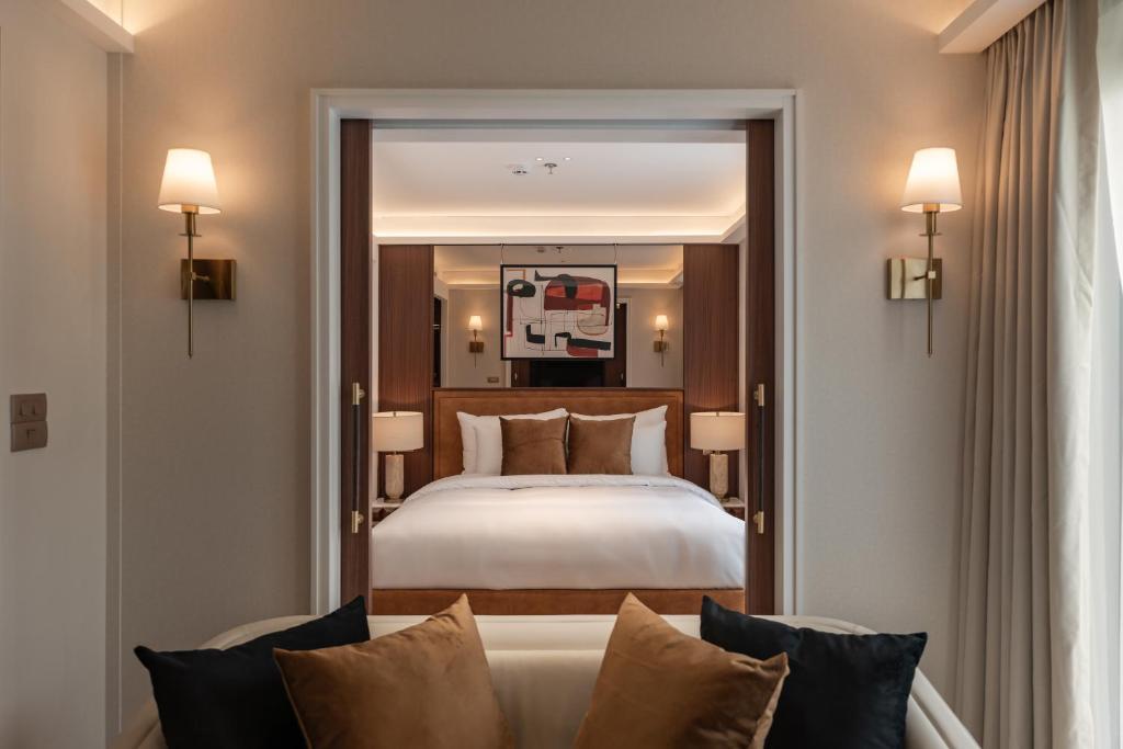 Suite Nhìn Ra Thành Phố