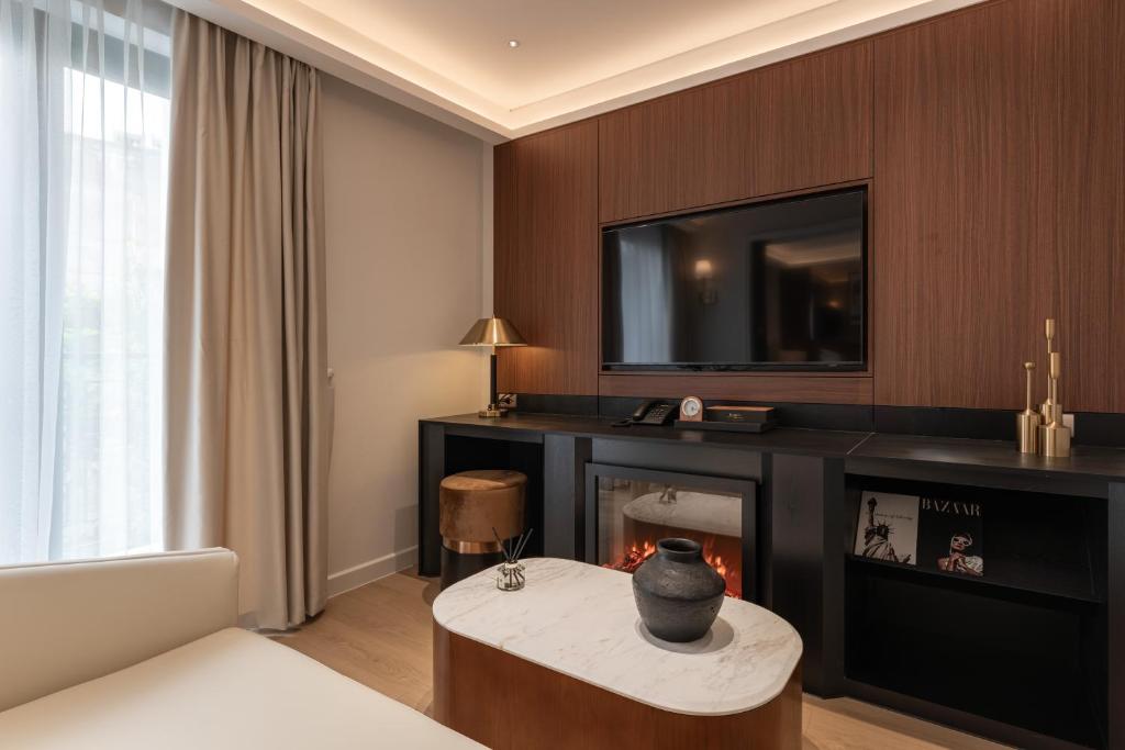 Suite Nhìn Ra Thành Phố