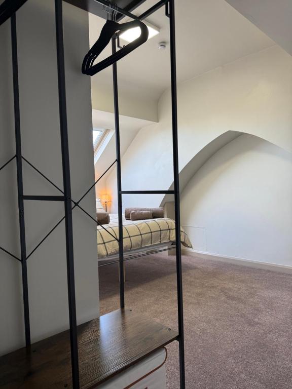 128-130 Crookes - Resim 15