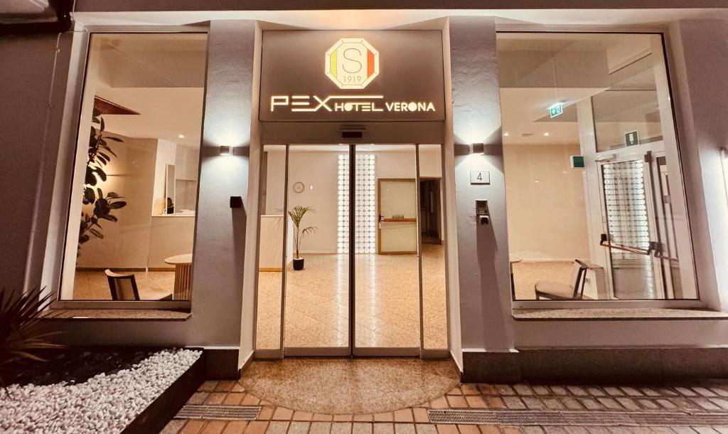 Hotel Pex Verona - Resim 11