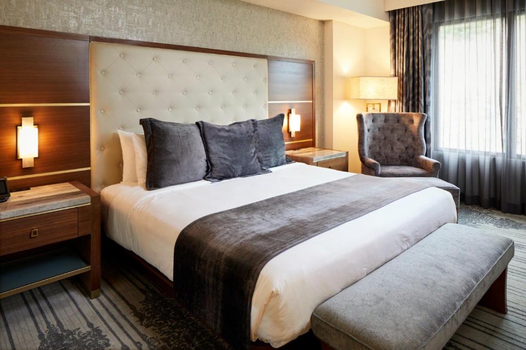 Legacy Resort Hotel & Spa - 