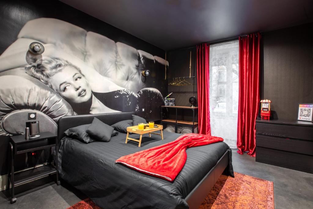 Hollywood Night-Jacuzzi & Private Movie Theater – photo 2
