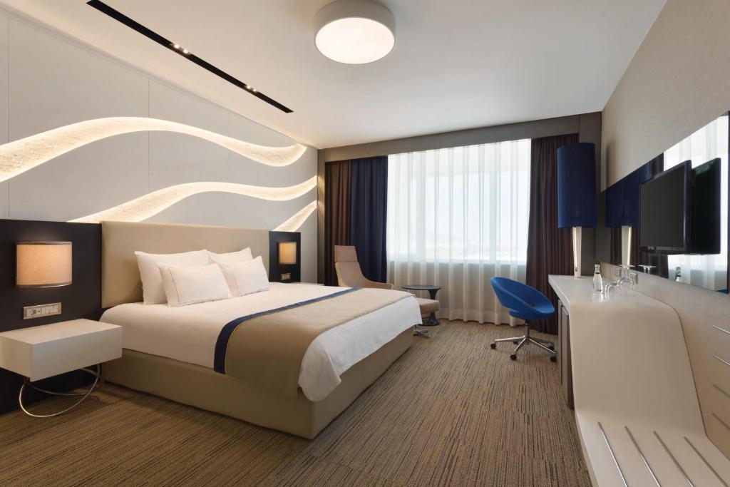 Ramada Hotel & Suites Kemalpasa Izmir