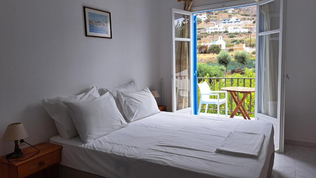 Bizas Rooms & Studios - 7