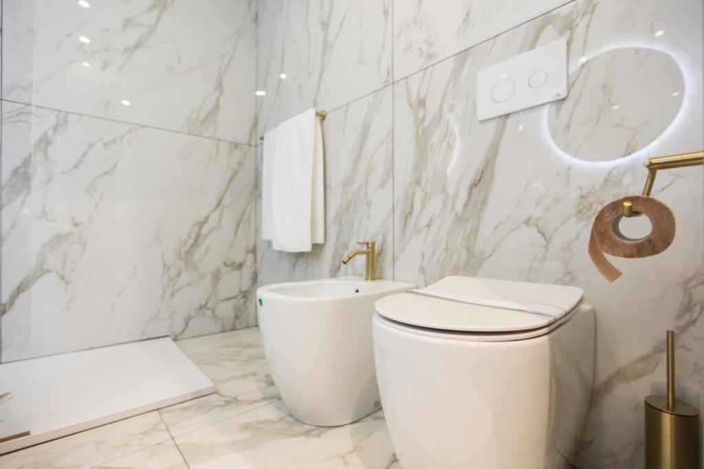 The FLOOR - Resim 29