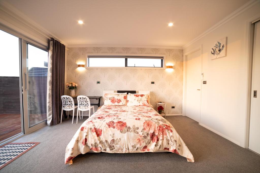 Lake view, private access room & private Bathroom - Resim 2