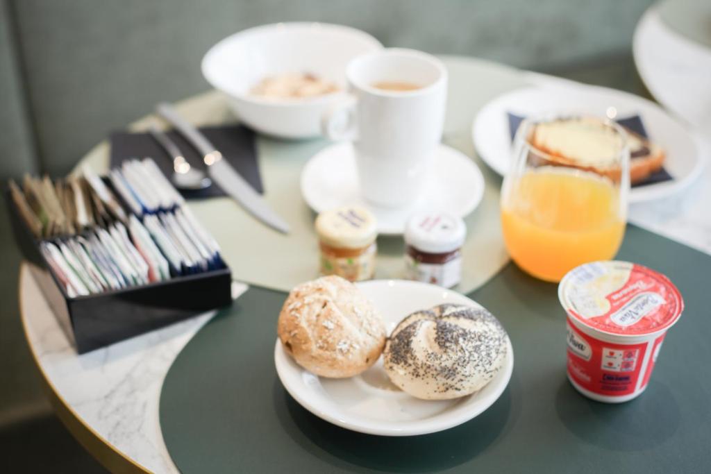 The FLOOR - Resim 41