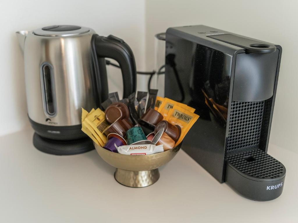 Modernes Hostel, Privatzimmer in Shared Apartment, 6min zur Olma Messe - Resim 36