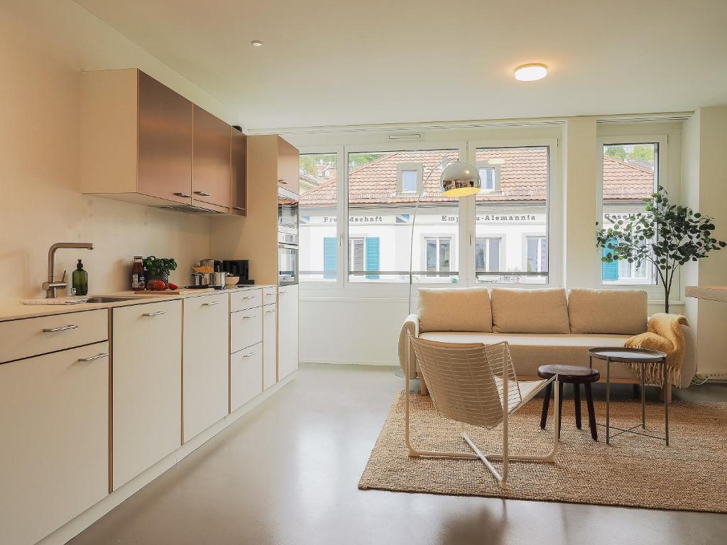 Modernes Hostel, Privatzimmer in Shared Apartment- 6min zur Olma Messe - Resim 4