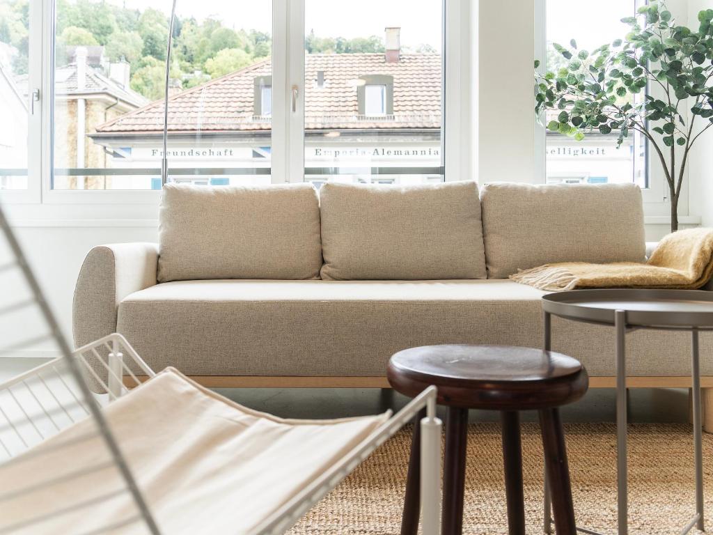 Modernes Hostel, Privatzimmer in Shared Apartment- 6min zur Olma Messe - Resim 16