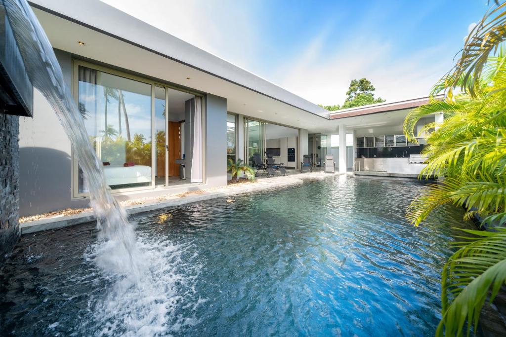 Hồ bơi trong/gần NEW! Luxury Villa 4 BR - Miami inspired design - Villa Piel
