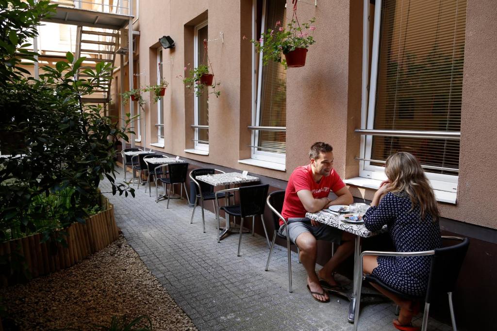 Hosté ubytování Six Inn Hotel Budapest