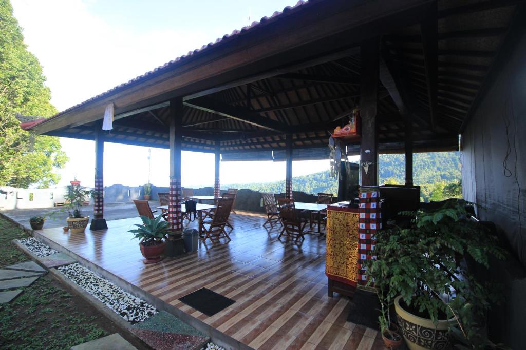 Adila Warung and Homestay - 4