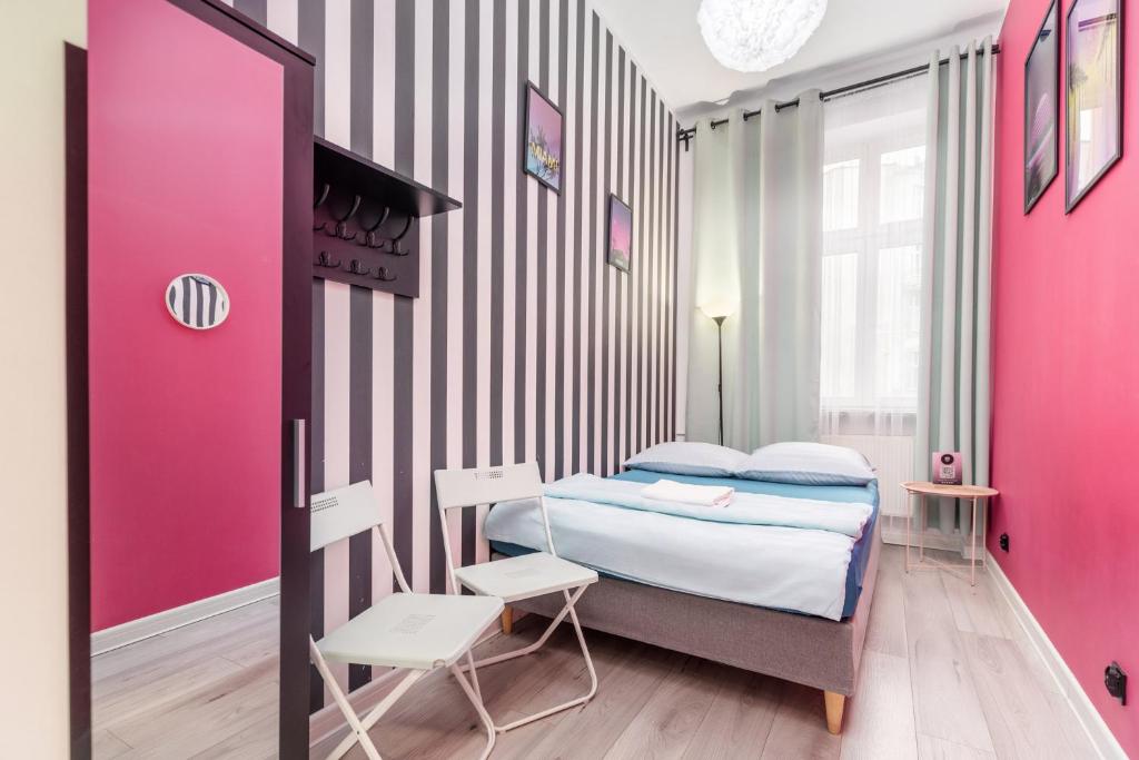 VICE CITY Hostel - 7