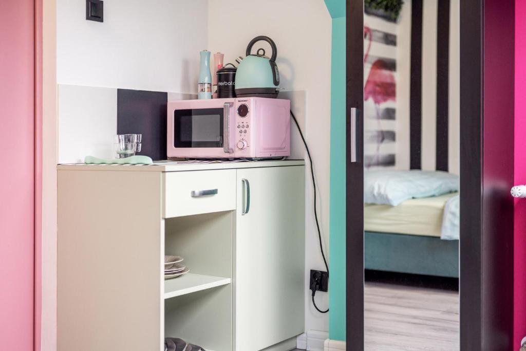 VICE CITY Hostel - 14