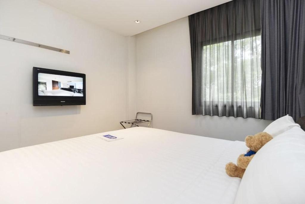 S33 Compact Sukhumvit Hotel - Resim 39