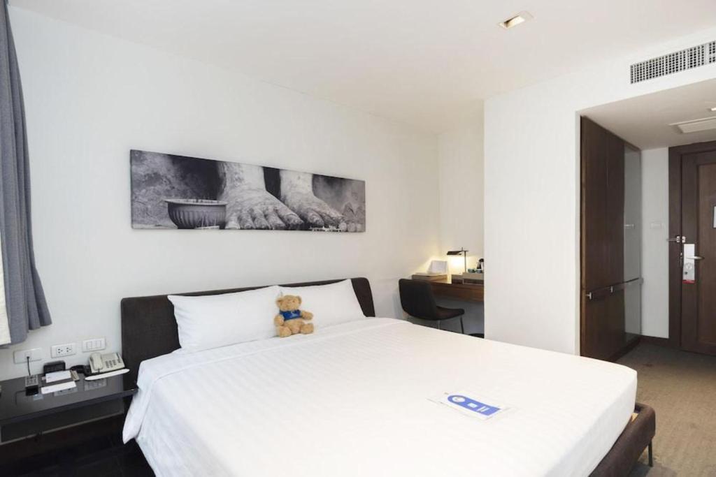 S33 Compact Sukhumvit Hotel - Resim 42