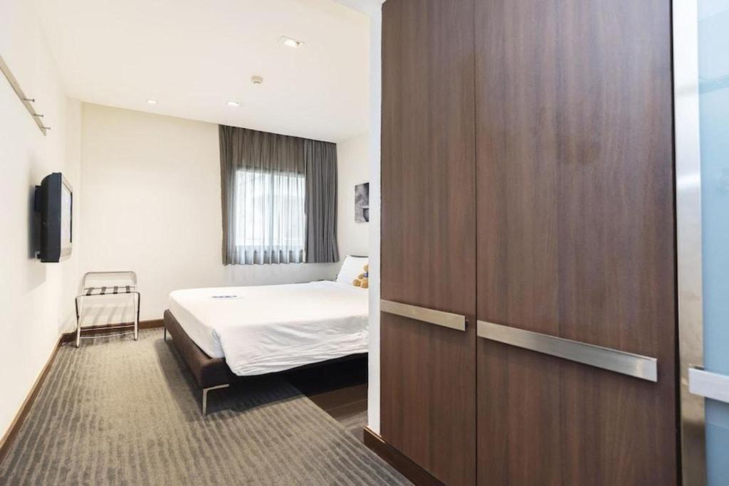 S33 Compact Sukhumvit Hotel - Resim 43