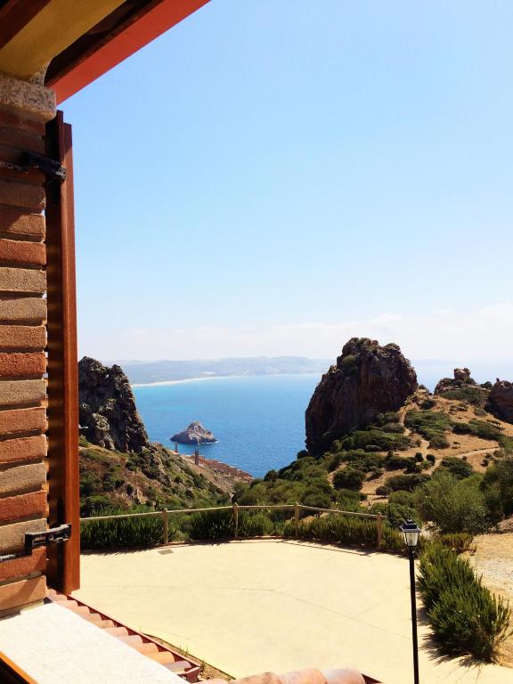 Villa Olga a Nebida - Oasi con Piscina Tutto l'Anno
