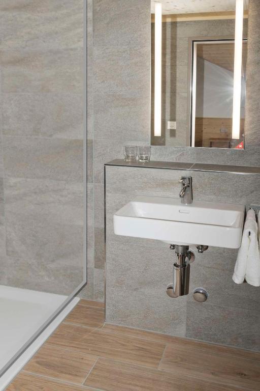 Vannituba majutusasutuses Berghotel Bischofalp