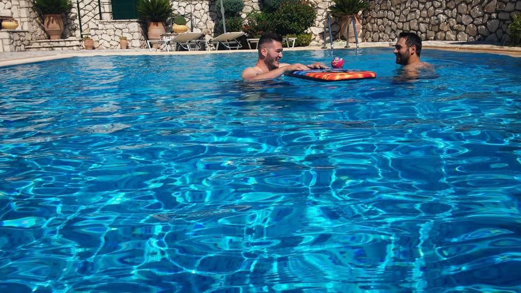 Bazén v ubytovaní Ionian Villas alebo v jeho blízkosti