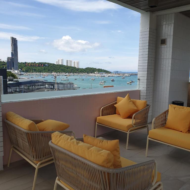 Cloudotel Walking Street Pattaya - Resim 10